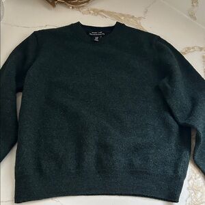 Forest green 100% merino wool crewneck